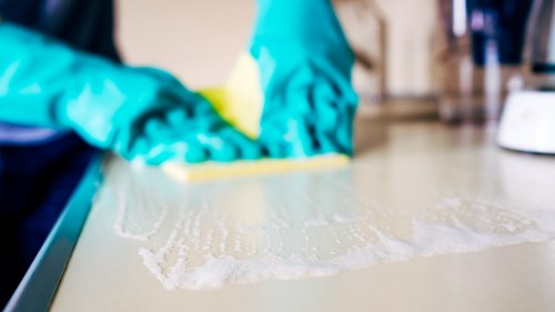 Load-based carpet cleaning rates for a flat in Camden